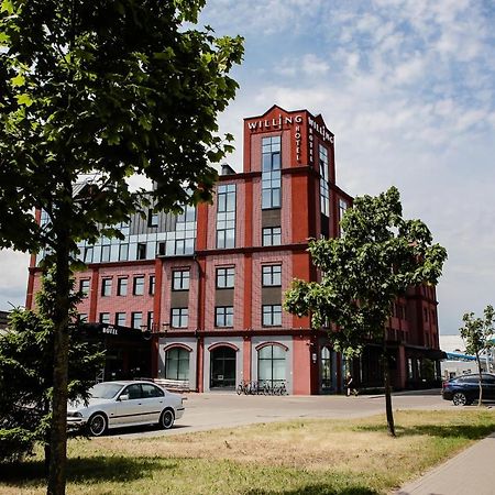Willing Hotel Minsk Luaran gambar