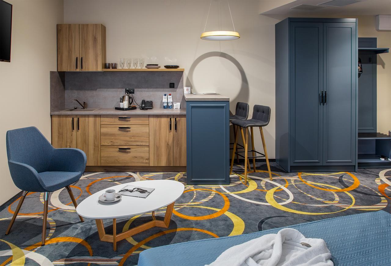 Willing Hotel Minsk Luaran gambar