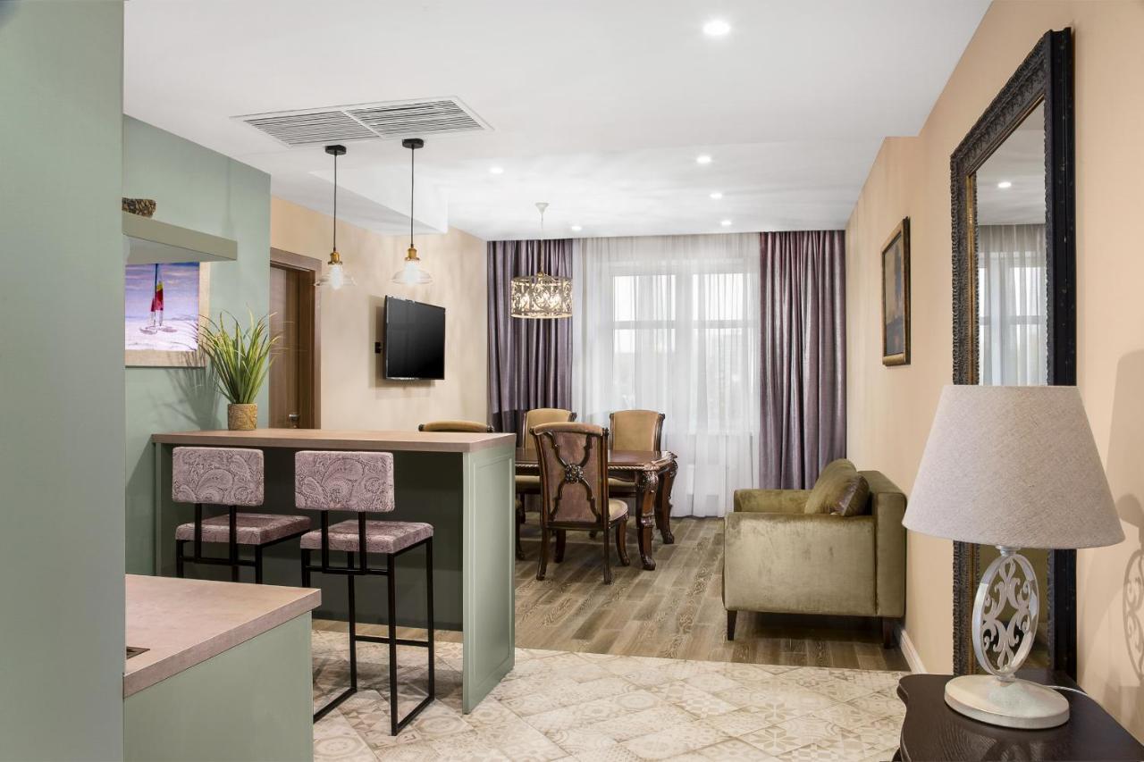 Willing Hotel Minsk Luaran gambar