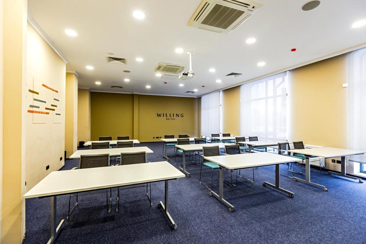 Willing Hotel Minsk Luaran gambar